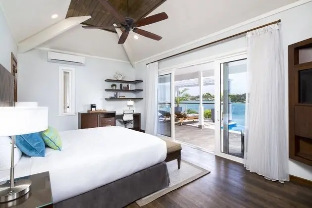 Luxury Villa, 1 En Büyük (King) Boy Yatak, Okyanus Manzaralı (Waterfront Villa)