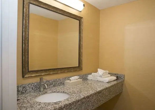 Standard Oda, 2 Büyük (Queen) Boy Yatak, Sigara İçilmez