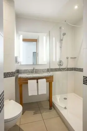 Family Oda, 1 Büyük (Queen) Boy Yatak (Connecting Rooms)