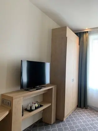Family Room, 2 Twin Beds (with sofabed)