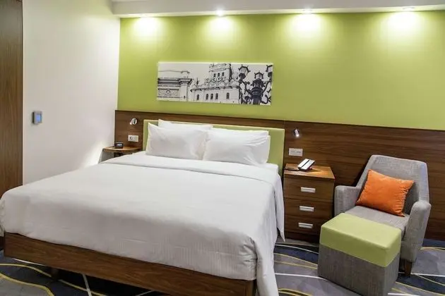 King, Family Oda, 1 En Büyük (King) Boy Yatak, Sigara İçilmez