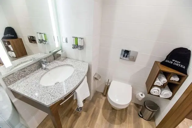 Oda, 1 En Büyük (King) Boy Yatak, Sigara İçilmez