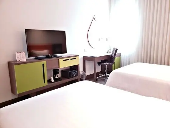 Room, 2 Single Beds, Refrigerator