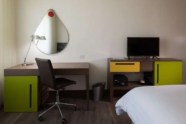 Room, 2 Single Beds, Refrigerator