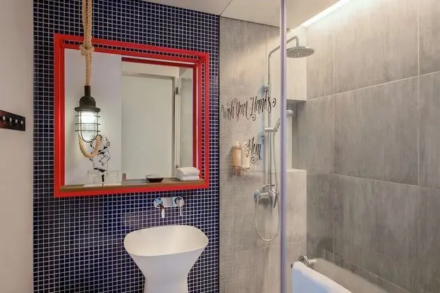 Oda, 1 En Büyük (King) Boy Yatak, Şehir Manzaralı