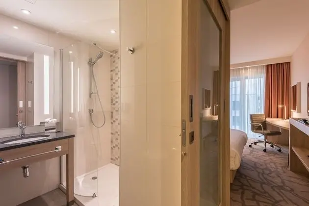 Oda, 1 Büyük (Queen) Boy Yatak, Sigara İçilmez