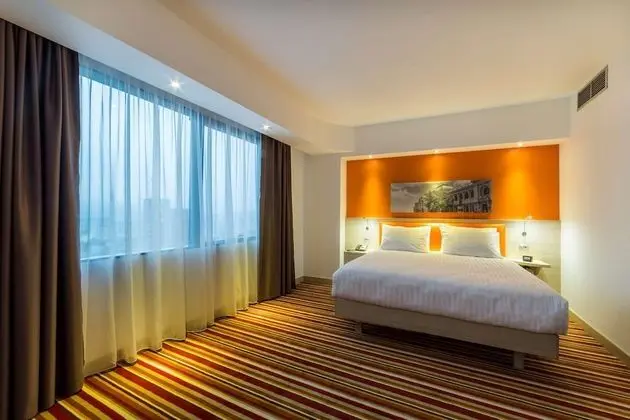 Family Oda, 1 En Büyük (King) Boy Yatak (Premium)