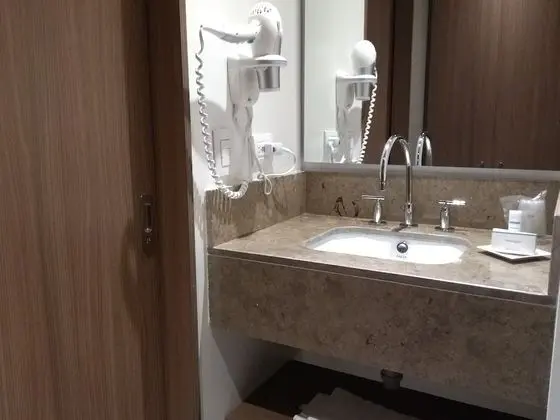 Oda, 2 Tek Kişilik Yatak