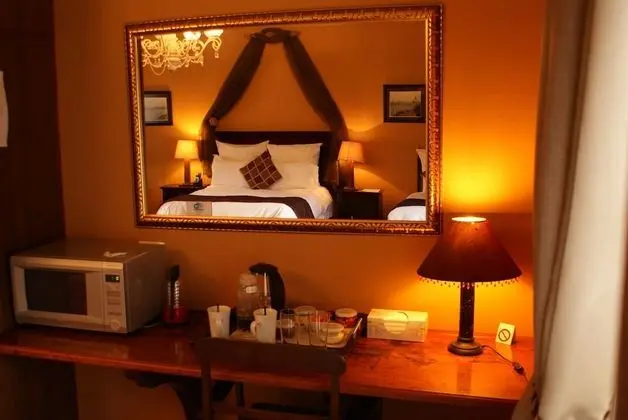 Skye Executive Room