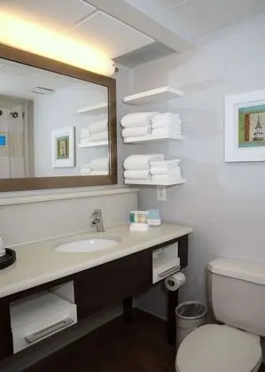 Süit, 2 Çift Kişilik Yatak, Sigara İçilmez