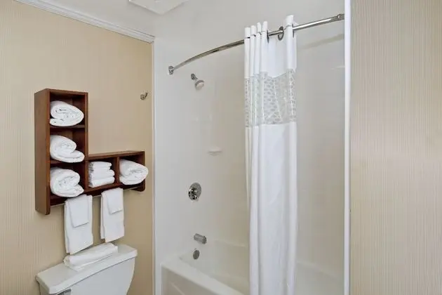 Oda, 1 Büyük (Queen) Boy Yatak, Sigara İçilmez