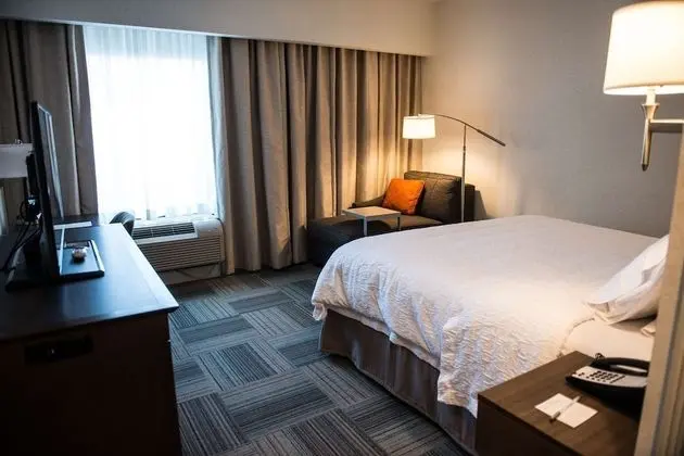 King, Standard Oda, 1 En Büyük (King) Boy Yatak