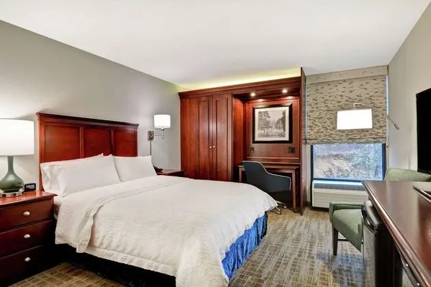 Oda, 1 Çift Kişilik Yatak, Engellilere Uygun, Sigara İçilmez