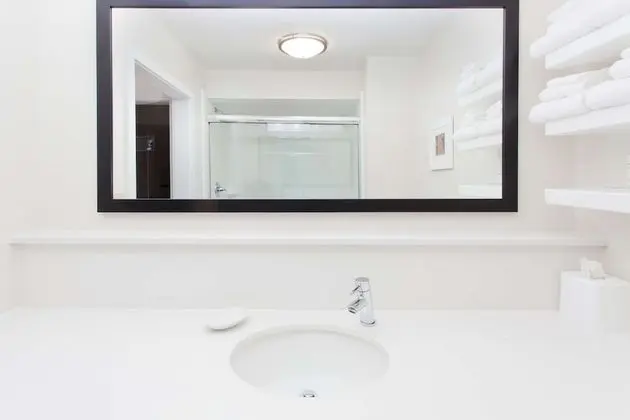 Süit, 1 En Büyük (King) Boy Yatak, Sigara İçilmez