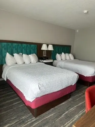 Oda, 2 Çift Kişilik Yatak, Sigara İçilmez