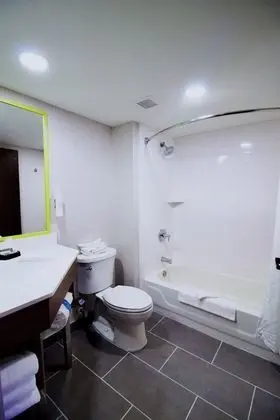 Oda, 2 Çift Kişilik Yatak, Sigara İçilmez