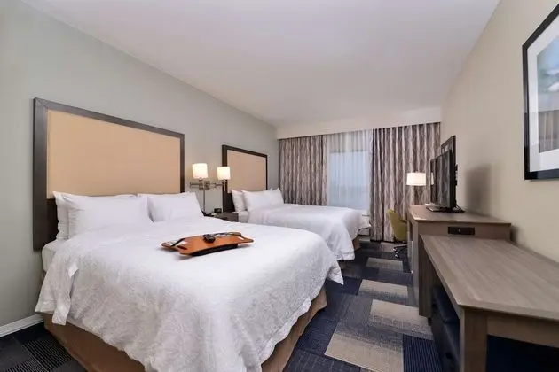 Oda, 2 Büyük (Queen) Boy Yatak, Engellilere Uygun, Küvet