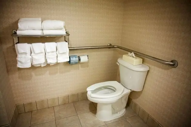 Oda, 1 En Büyük (King) Boy Yatak, Engellilere Uygun, Sigara İçilmez