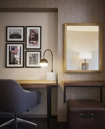 Oda, 1 En Büyük (King) Boy Yatak, Sigara İçilmez, Köşe