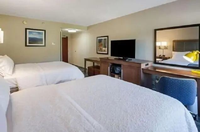 Oda, 2 Büyük (Queen) Boy Yatak, Sigara İçilmez, Buzdolabı ve Mikrodalga