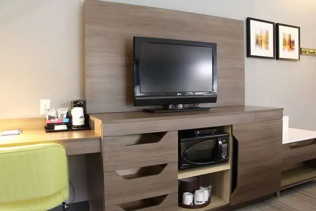 Bir En Büyük (King) Boy Yataklı, Sigara İçilmeyen