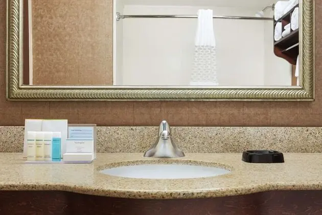 Standard Oda, 1 En Büyük (King) Boy Yatak