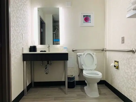 Oda, Engellilere Uygun, Sigara İçilmez