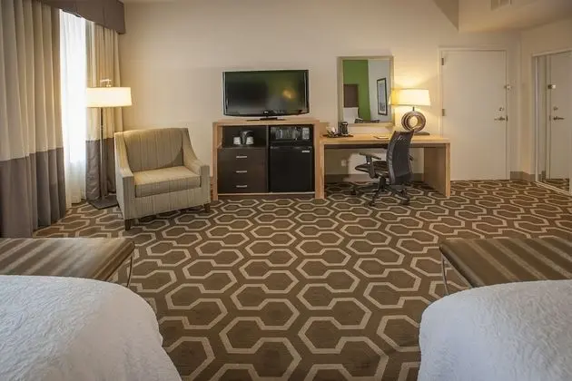 Two queen beds