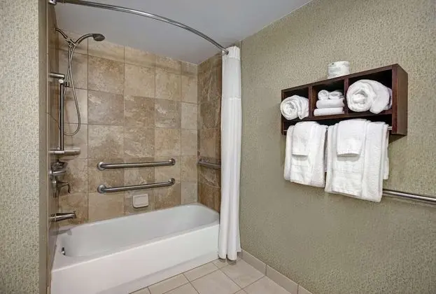 Comfort  İki Queen Yataklı