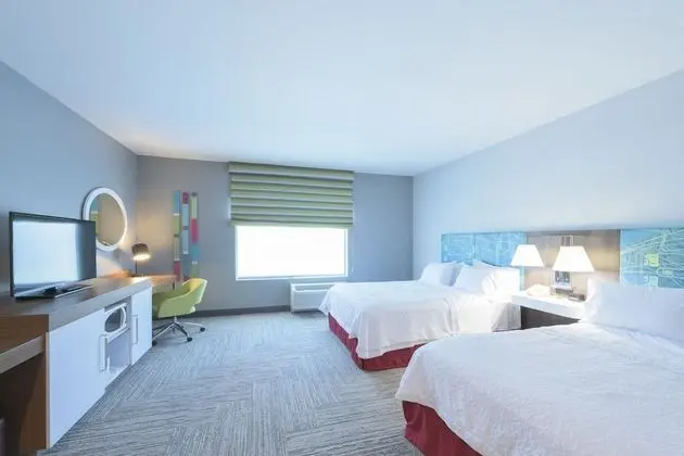 Oda, 2 Büyük (Queen) Boy Yatak, Engellilere Uygun, Sigara İçilmez (Rollin Shower)