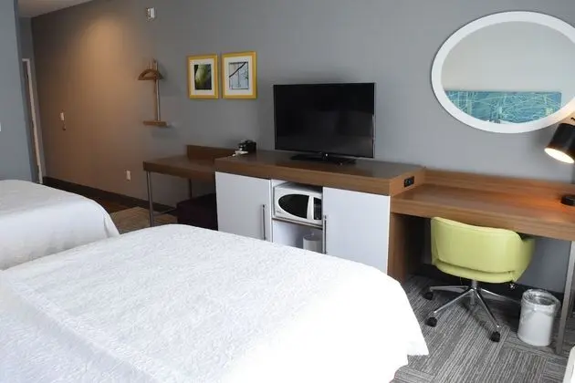 Oda, 2 Büyük (Queen) Boy Yatak, Sigara İçilmez, Buzdolabı ve Mikrodalga