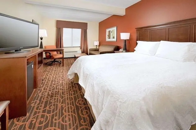 Oda, 1 En Büyük (King) Boy Yatak, Engellilere Uygun, Sigara İçilmez