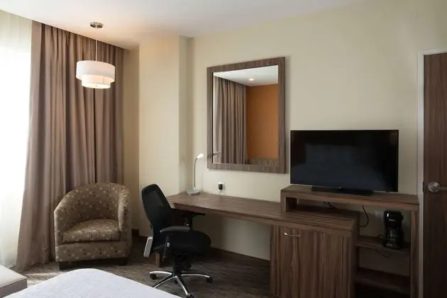 Oda, 2 Tek Kişilik Yatak, Sigara İçilmez, Buzdolabı