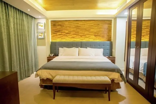 King Suite, Oda