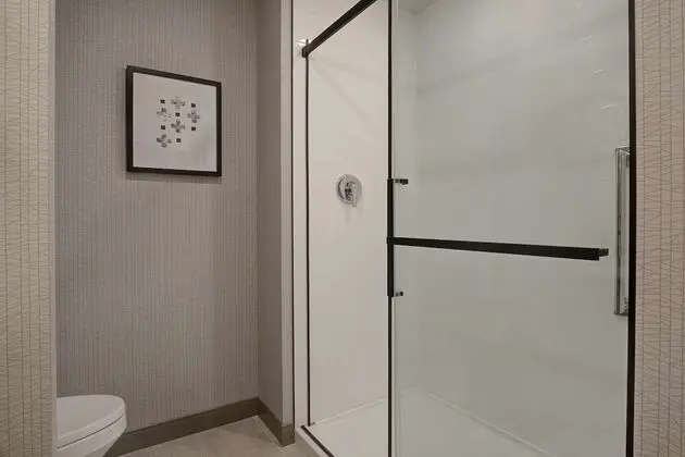 Oda, 1 En Büyük (King) Boy Yatak, Küçük Mutfak, Şehir Manzaralı
