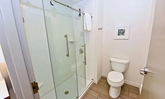 Stüdyo, 1 En Büyük (King) Boy Yatak, Buzdolabı ve Mikrodalga (Wet bar)
