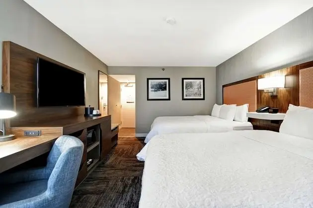 Oda, 2 Büyük (Queen) Boy Yatak, Sigara İçilmez