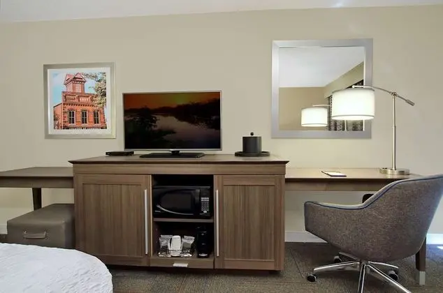 Tek Büyük (Queen) Boy Yataklı, Sigara İçilmeyen, Engellilere Uygun