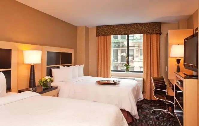 1 Çift ​​kişilik Yatak Two Double Beds
