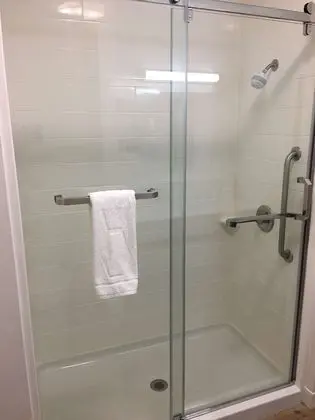 Oda, 1 En Büyük (King) Boy Yatak, Sigara İçilmez