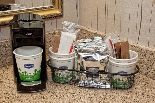 İki Queen-Size Yataklı Oda (Sigara İçilmez)