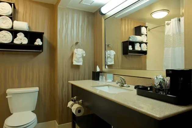 İki Büyük (Queen) Boy Yataklı, Sigara İçilmeyen