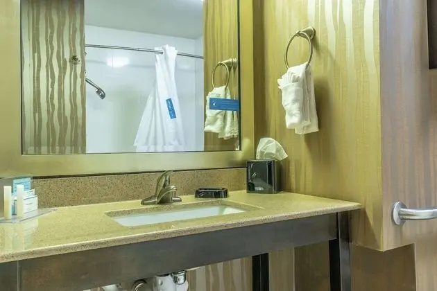 Oda, Engellilere Uygun, Sigara İçilmez