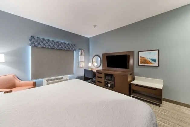 Oda, 1 En Büyük (King) Boy Yatak, Engellilere Uygun, Küvet