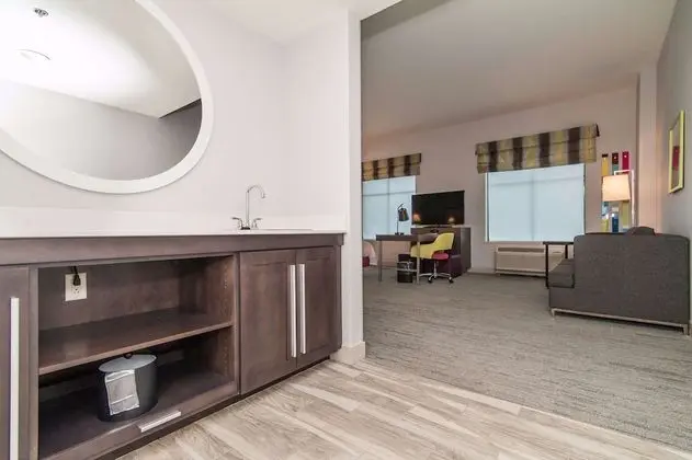 Stüdyo, 1 En Büyük (King) Boy Yatak, Engellilere Uygun, Buzdolabı ve Mikrodalga (Bathtub)