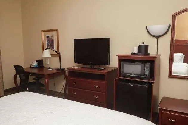 Oda, 1 En Büyük (King) Boy Yatak, Engellilere Uygun, Sigara İçilmez