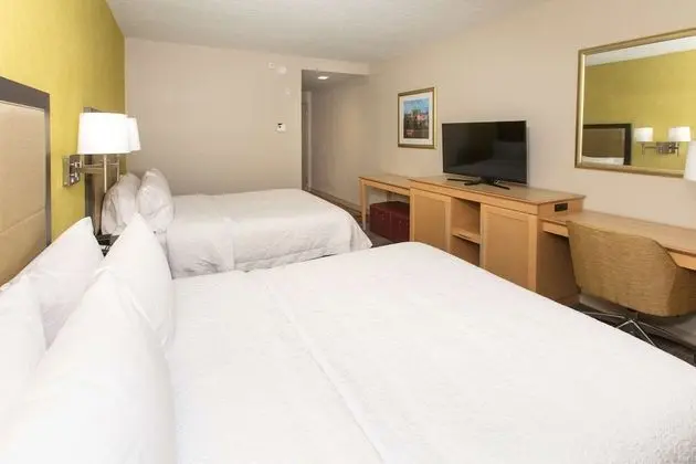 Oda, 2 Büyük (Queen) Boy Yatak, Sigara İçilmez