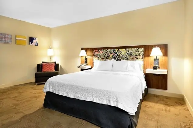 Bir En Büyük (King) Boy Yataklı, Sigara İçilmeyen, Engellilere Uygun