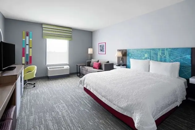 Oda, 1 En Büyük (King) Boy Yatak, Engellilere Uygun, Küvet