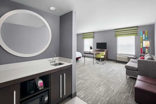 Stüdyo, 1 En Büyük (King) Boy Yatak, Buzdolabı ve Mikrodalga (Wet Bar)